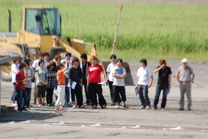 学生さん達が場内を見学