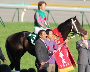 優勝馬バーディバーティ