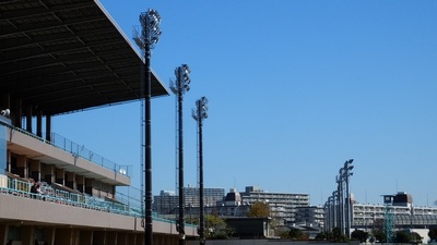 船橋競馬場のナイター設備